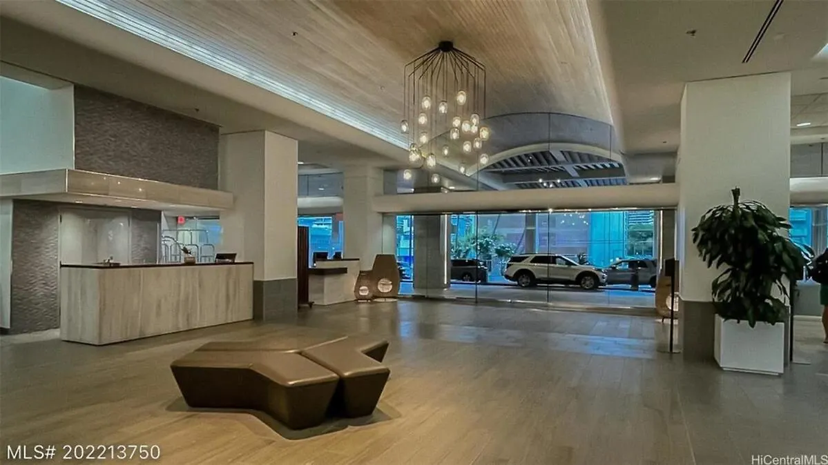 Newly Renovated Top Floor Ala Moana Balcony Honolulu États-Unis